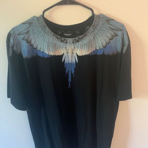 Marcelo Burlon Limited Edition Black T-Shirt - Picture 1 of 3